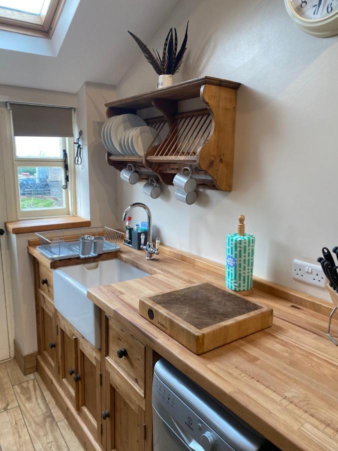Spaniel Cottage With Views Of Ham Hill, Stoke Sub Hamdon Martock Eksteriør bilde